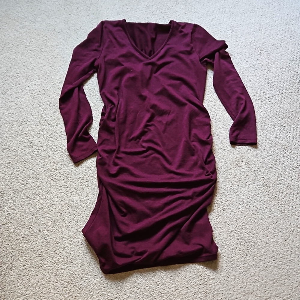 Long sleeved GAP maternity dress